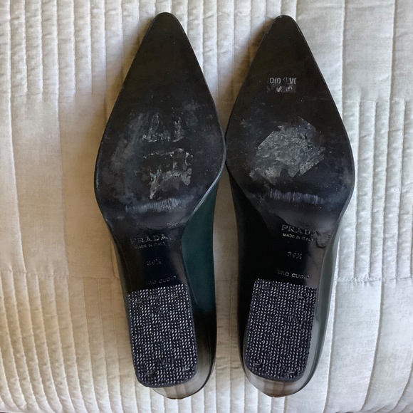 Prada Pointed Toe Leather Heeled Pumps Dark Green SZ 39.5 - Picture 11 of 14